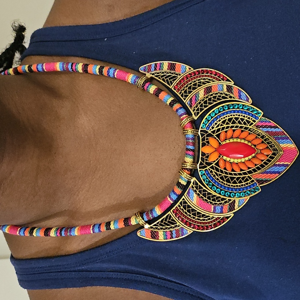 Colorful Statement Necklace - Picture 2 of 3